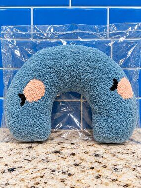 Calming Pet Neck Pillow for Cats & Small Dogs U Shaped Plush Headrest Blue Peach